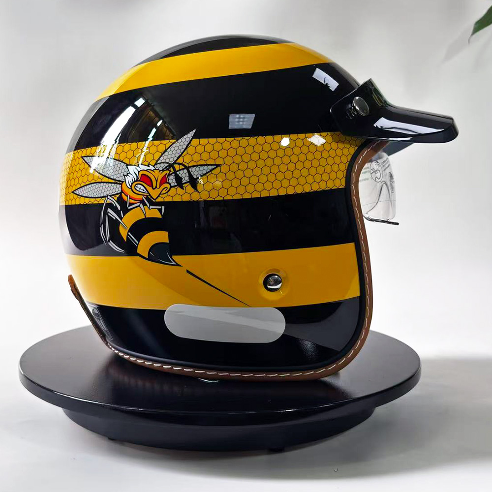 Nuevo casco de motocicleta Ret - Yellow Cycling Gear reseña y precio